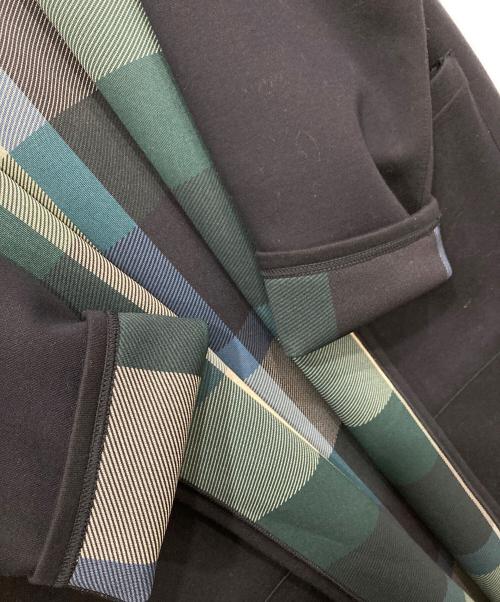 BLUE LABEL CRESTBRIDGE（ブルーレーベルクレストブリッジ）BLUE LABEL CRESTBRIDGE (ブルーレーベルクレストブリッジ) クレストブリッジチェックリバーシブルダンボールミディ丈コーディガン ネイビー サイズ:38の古着・服飾アイテム