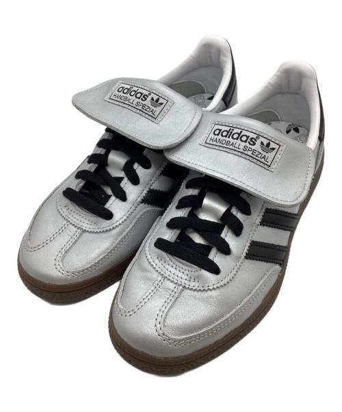 adidas（アディダス）adidas (アディダス) ローカットスニーカー グレー サイズ:23.5cmの古着・服飾アイテム