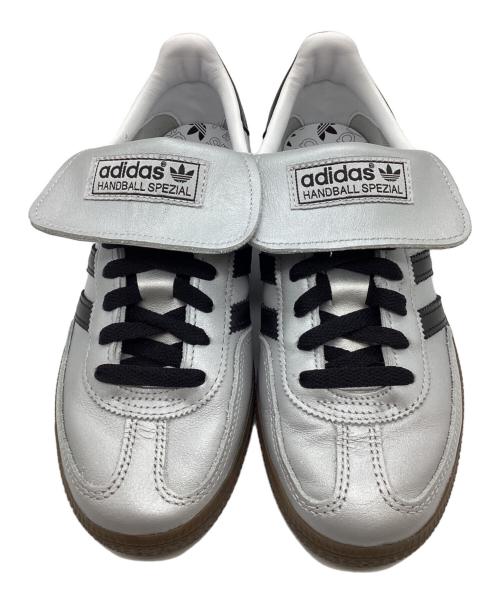 adidas（アディダス）adidas (アディダス) ローカットスニーカー グレー サイズ:23.5cmの古着・服飾アイテム