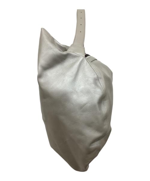 discord Yohji Yamamoto（ディスコード ヨウジヤマモト）discord Yohji Yamamoto (ディスコード ヨウジヤマモト) ラウンドショルダーミドル シルバーの古着・服飾アイテム