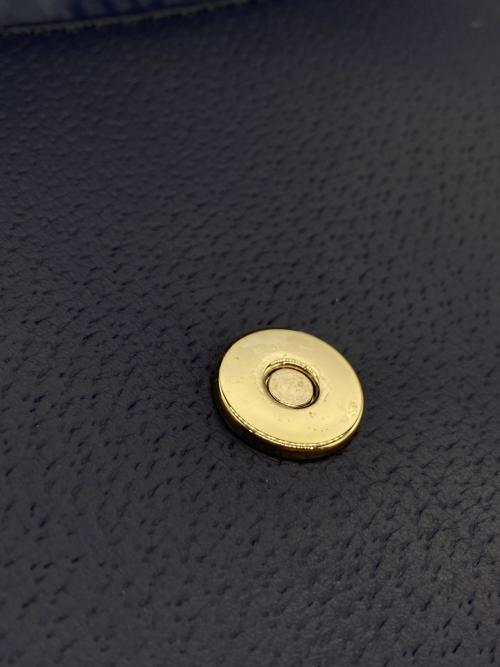 Kate Spade（ケイトスペード）Kate Spade (ケイトスペード) レザーショルダーバッグ ネイビーの古着・服飾アイテム