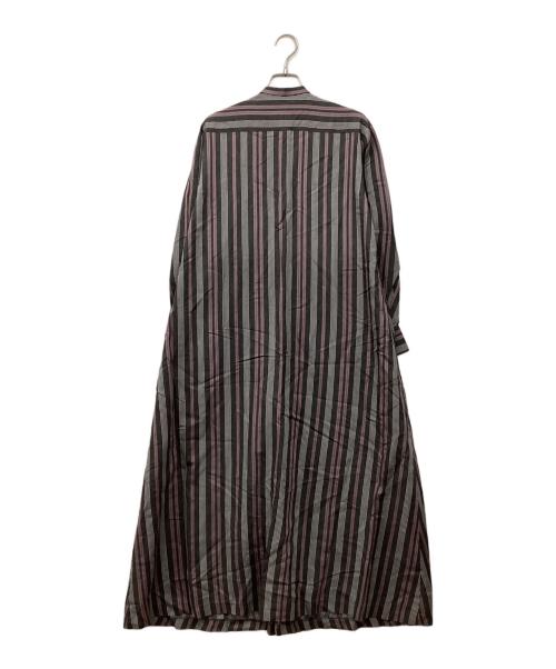 TOMORROW LAND collection（トゥモローランドコレクション）TOMORROW LAND collection (トゥモローランドコレクション) ストライプシャツワンピース グレー×ピンク サイズ:34 未使用品の古着・服飾アイテム