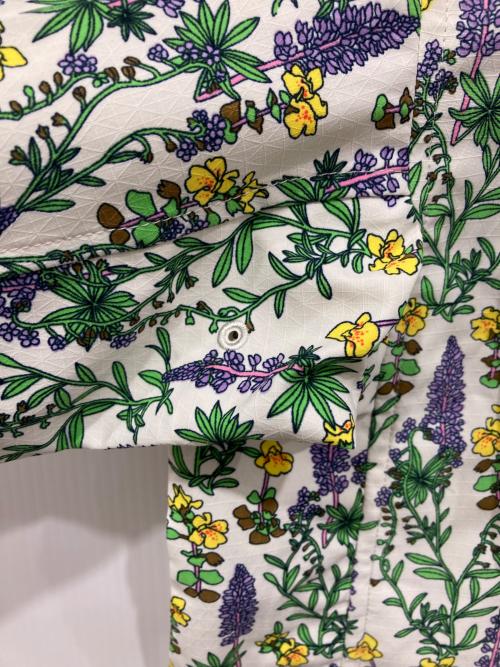 NIKE ACG（ナイキエーシージー）NIKE ACG (ナイキエーシージー) 総柄シャツ グリーン×ホワイト サイズ:XLの古着・服飾アイテム