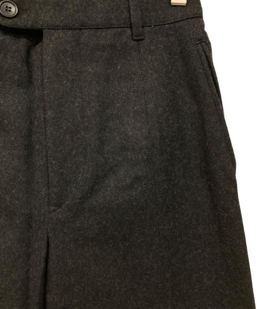 DIRK BIKKEMBERGS（ダークビッケンバーグ）DIRK BIKKEMBERGS (ダークビッケンバーグ) ウールパンツ グレー サイズ:44の古着・服飾アイテム