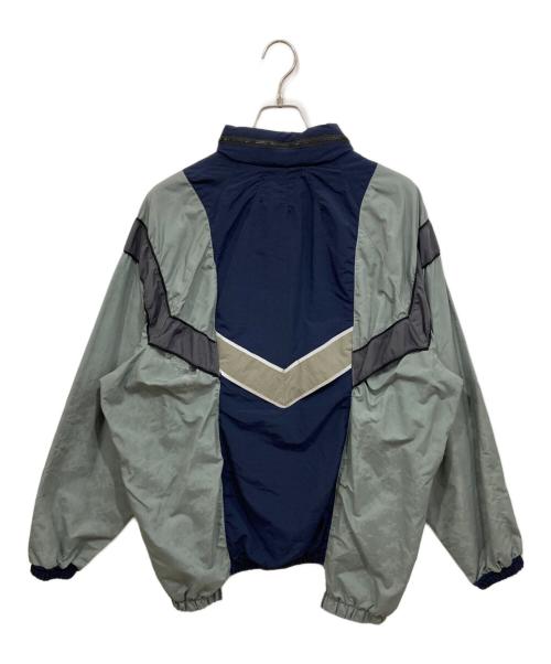 WEYEP（ウィエップ）WEYEP (ウィエップ) リメイクミリタリージャケット ネイビー×グレー サイズ:Ｍ 未使用品の古着・服飾アイテム