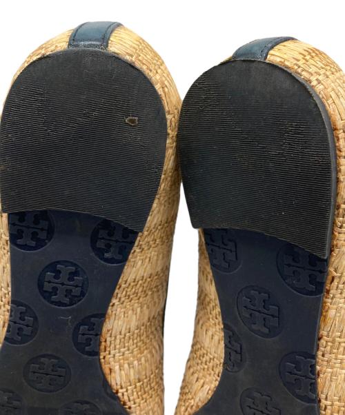 TORY BURCH（トリーバーチ）TORY BURCH (トリーバーチ) 編み込みフラットシューズ ベージュ サイズ:8Mの古着・服飾アイテム