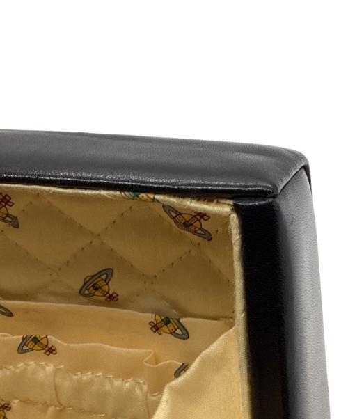 Vivienne Westwood（ヴィヴィアンウエストウッド）Vivienne Westwood (ヴィヴィアンウエストウッド) バニティバッグ ブラックの古着・服飾アイテム