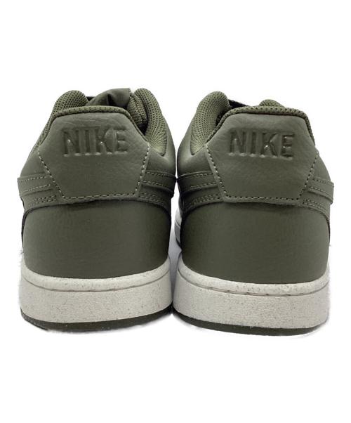 NIKE（ナイキ）NIKE (ナイキ) ローカットスニーカー オリーブ サイズ:26.5の古着・服飾アイテム