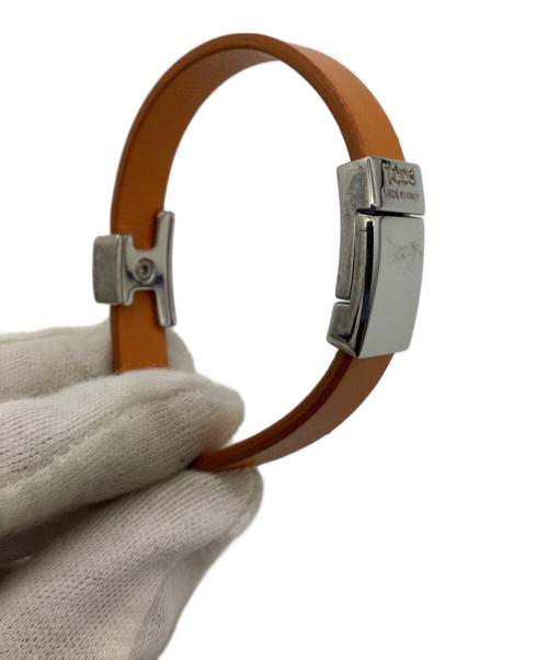 TOD'S（トッズ）TOD'S (トッズ) レザーバングル オレンジの古着・服飾アイテム