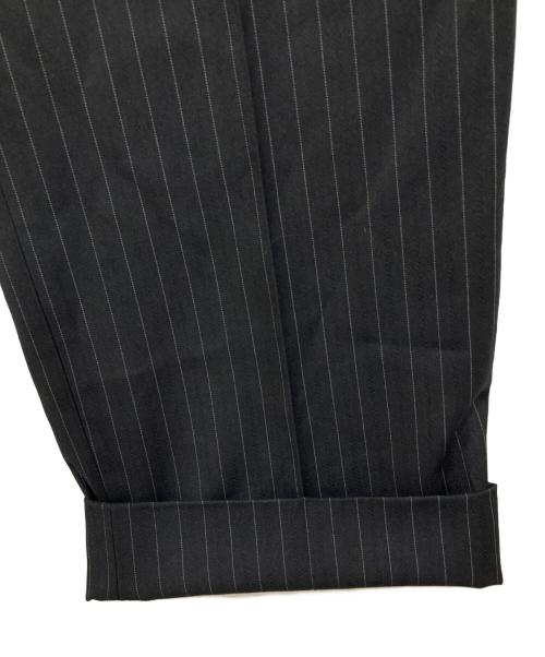 ARMANI COLLEZIONI（アルマーニ コレツィオーニ）ARMANI COLLEZIONI (アルマーニ コレツィオーニ) セットアップスーツ ブラック サイズ:不明の古着・服飾アイテム