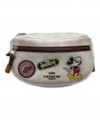 COACH×DISNEYコーチ×ディズニー）の古着「ボディーバッグ」