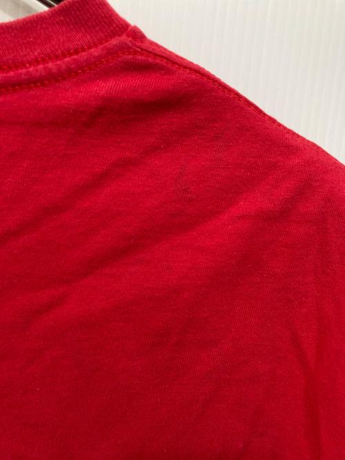 stussy（ステューシー）stussy (ステューシー) プリントTシャツ レッド サイズ:Mの古着・服飾アイテム