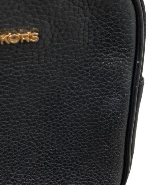 MICHAEL KORS（マイケル・コース）MICHAEL KORS (マイケル・コース) ショルダーバッグ ブラックの古着・服飾アイテム