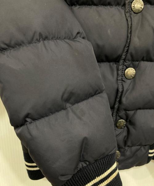 MONCLER（モンクレール）MONCLER (モンクレール) ダウンジャケット ネイビー サイズ:4の古着・服飾アイテム