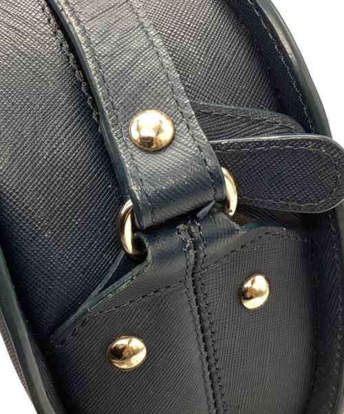 A.P.C.（アーペーセー）A.P.C. (アーペーセー) ハーフムーンバッグ ネイビーの古着・服飾アイテム