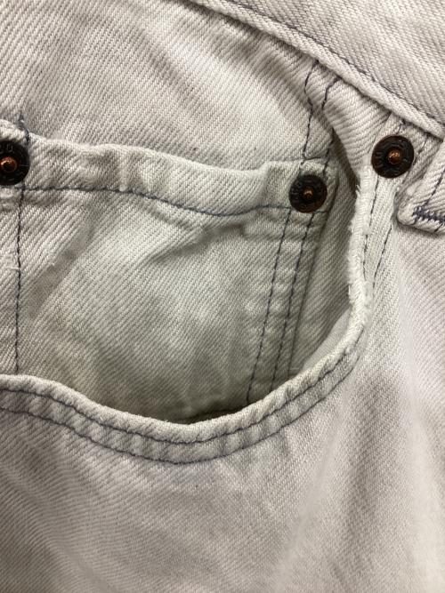 LEVI'S（リーバイス）LEVI'S (リーバイス) カラーデニムパンツ ホワイト サイズ:W34×L32の古着・服飾アイテム