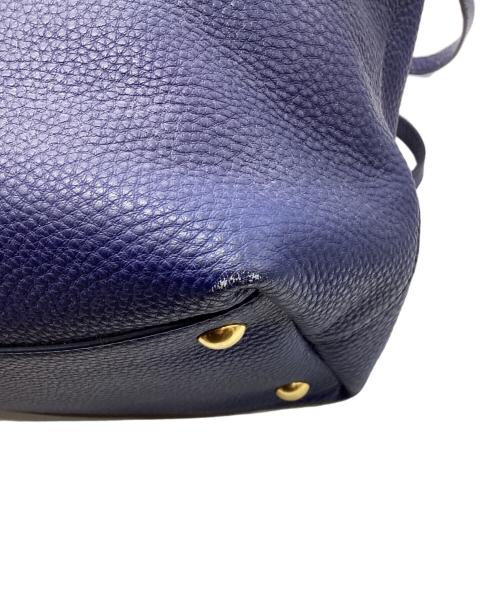 MIU MIU（ミュウミュウ）MIU MIU (ミュウミュウ) レザートートバッグ ネイビーの古着・服飾アイテム
