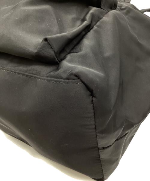 ANYA HINDMARCH（アニヤ・ハインドマーチ）ANYA HINDMARCH (アニヤ・ハインドマーチ) アイズトートバッグ ブラックの古着・服飾アイテム