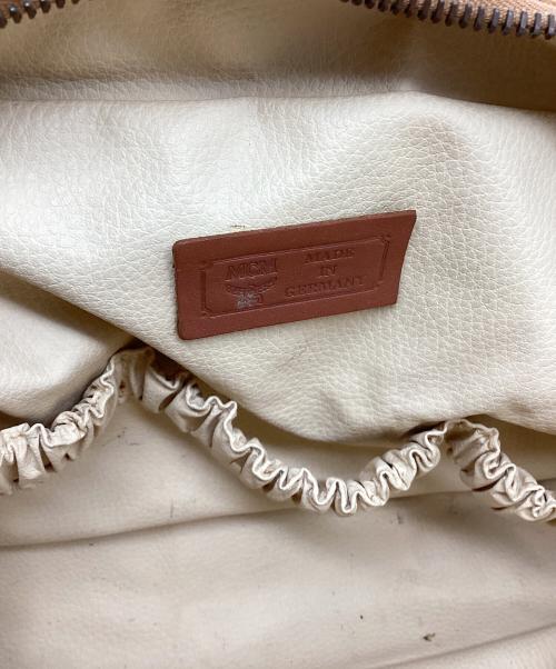 MCM（エムシーエム）MCM (エムシーエム) セカンドバッグ ベージュの古着・服飾アイテム
