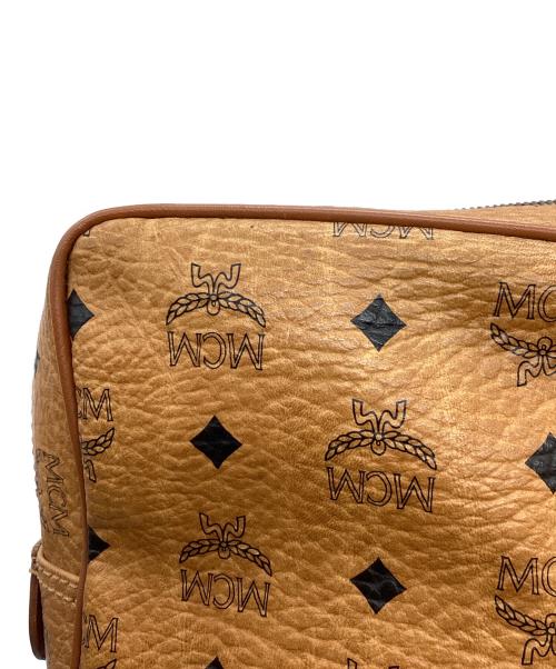 MCM（エムシーエム）MCM (エムシーエム) セカンドバッグ ベージュの古着・服飾アイテム