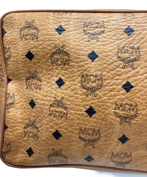 MCM（エムシーエム）MCM (エムシーエム) セカンドバッグ ベージュの古着・服飾アイテム