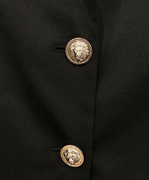 VERSUS VERSACE（ヴェルサス ヴェルサーチェ）VERSUS VERSACE (ヴェルサス ヴェルサーチェ) テーラードジャケット ブラック サイズ:38の古着・服飾アイテム