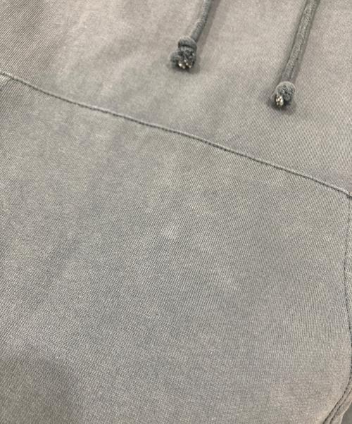 PALACE（パレス）PALACE (パレス) ロゴパーカー グレー サイズ:Mの古着・服飾アイテム