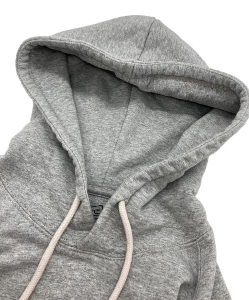 PALACE（パレス）PALACE (パレス) ロゴプルオーバーパーカー グレー サイズ:Mの古着・服飾アイテム