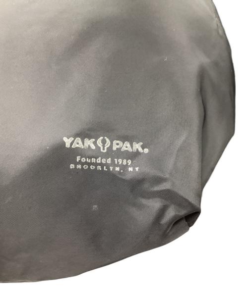 YAK PAK（ヤックパック）YAK PAK (ヤックパック) URBAN RESEARCH DOORS (アーバンリサーチドアーズ) 別注ショルダーバッグ ブラックの古着・服飾アイテム