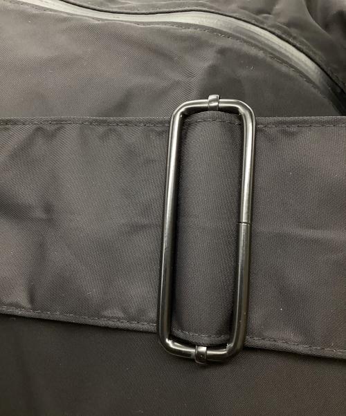 YAK PAK（ヤックパック）YAK PAK (ヤックパック) URBAN RESEARCH DOORS (アーバンリサーチドアーズ) 別注ショルダーバッグ ブラックの古着・服飾アイテム