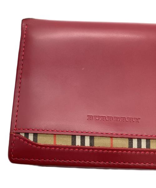 BURBERRY（バーバリー）BURBERRY (バーバリー) 2つ折り財布 レッドの古着・服飾アイテム