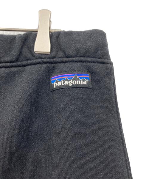 Patagonia（パタゴニア）Patagonia (パタゴニア) Fitz Roy Icon Uprisal Sweatpants / フィッツロイ・アイコン・アップライザル・スウェットパンツ ブラック サイズ:XLの古着・服飾アイテム