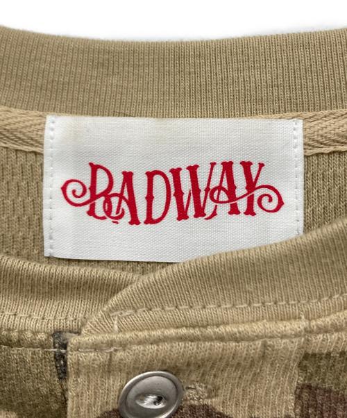 BADWAY（バッドウェイ）BADWAY (バッドウェイ) Flower studs henry thermal / フラワースタッズヘンリーサーマル カーキ×ベージュ サイズ:Lの古着・服飾アイテム