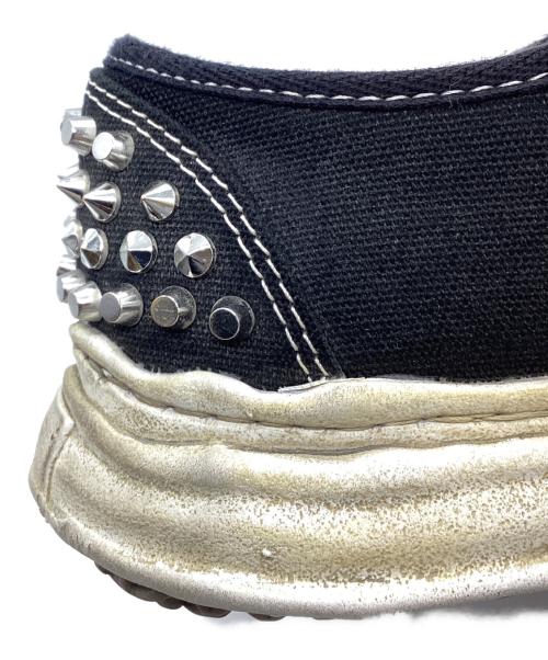 Maison MIHARA YASUHIRO（メゾン ミハラ ヤスヒロ）Maison MIHARA YASUHIRO (メゾン ミハラ ヤスヒロ) BAKER STUDDED LOW / ベイカー スタッズ ロー ブラック サイズ:SIZE 40の古着・服飾アイテム