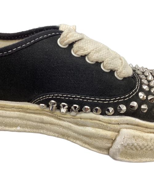 Maison MIHARA YASUHIRO（メゾン ミハラ ヤスヒロ）Maison MIHARA YASUHIRO (メゾン ミハラ ヤスヒロ) BAKER STUDDED LOW / ベイカー スタッズ ロー ブラック サイズ:SIZE 40の古着・服飾アイテム