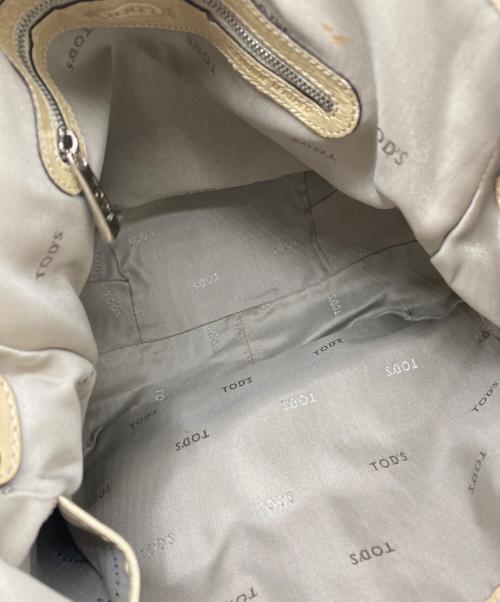 TOD'S（トッズ）TOD'S (トッズ) 2WAYショルダーバッグ ベージュの古着・服飾アイテム