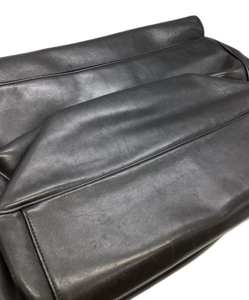 PRADA（プラダ）PRADA (プラダ) オールレザー ドクターズバッグ ブラックの古着・服飾アイテム