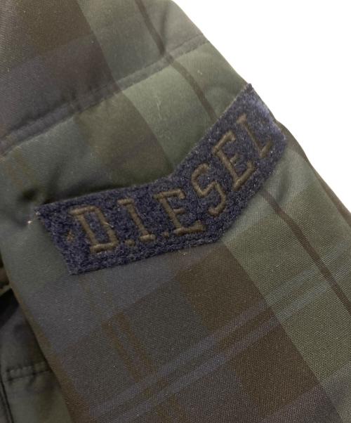 DIESEL（ディーゼル）DIESEL (ディーゼル) チェックダウンジャケット ネイビーグリーン サイズ:Mの古着・服飾アイテム