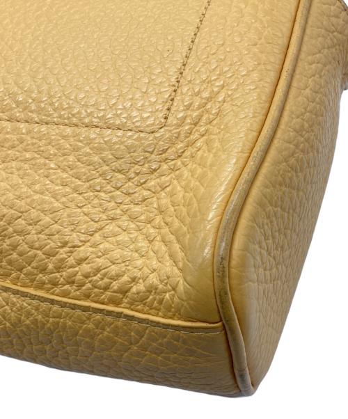 FURLA（フルラ）FURLA (フルラ) アヴリル カメラバッグ イエローの古着・服飾アイテム