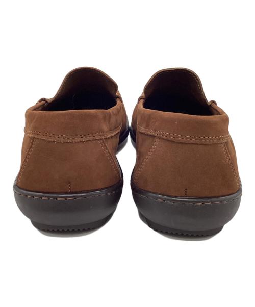 BARNEYS NEWYORK（バーニーズ・ニューヨーク）BARNEYS NEWYORK (バーニーズ・ニューヨーク) スウェードスリッポン ブラウン サイズ:7 1/2の古着・服飾アイテム