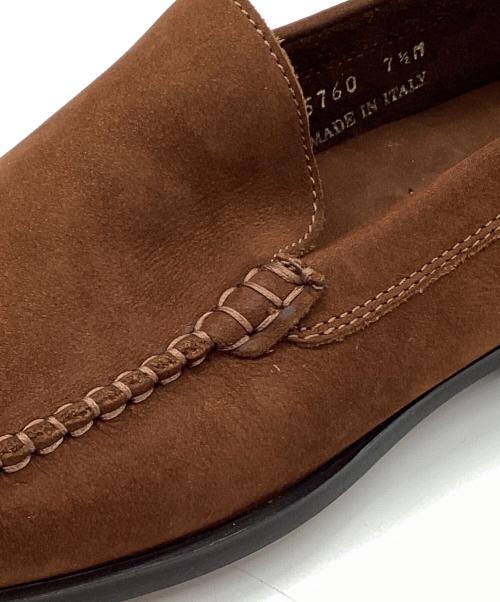 BARNEYS NEWYORK（バーニーズ・ニューヨーク）BARNEYS NEWYORK (バーニーズ・ニューヨーク) スウェードスリッポン ブラウン サイズ:7 1/2の古着・服飾アイテム