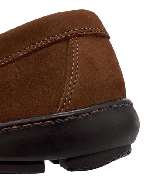 BARNEYS NEWYORK（バーニーズ・ニューヨーク）BARNEYS NEWYORK (バーニーズ・ニューヨーク) スウェードスリッポン ブラウン サイズ:7 1/2の古着・服飾アイテム