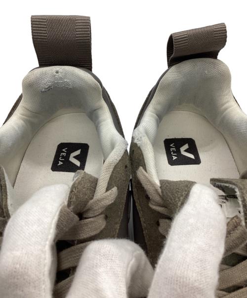 VEJA（ヴェジャ）VEJA (ヴェジャ) RICK OWENS (リックオウエンス) ローカットスニーカー グリーン×グレー サイズ:25.5cmの古着・服飾アイテム