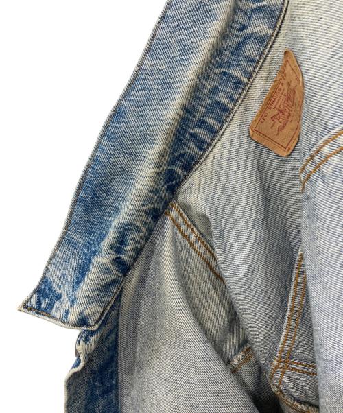 LEVI'S（リーバイス）LEVI'S (リーバイス) デニムジャケット インディゴ サイズ:42の古着・服飾アイテム