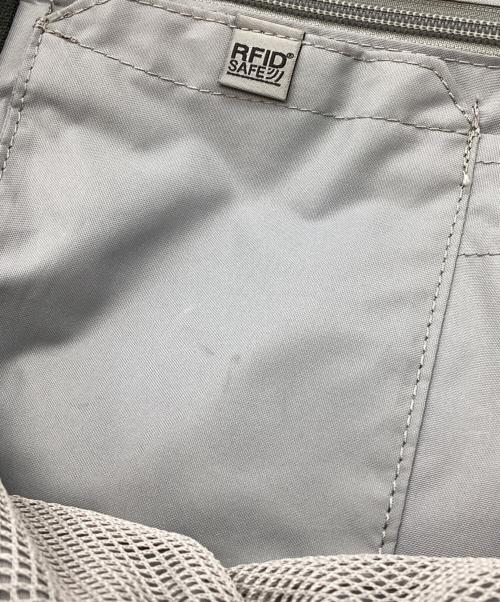 pacsafe（パックセーフ）pacsafe (パックセーフ) バックパック グレーの古着・服飾アイテム