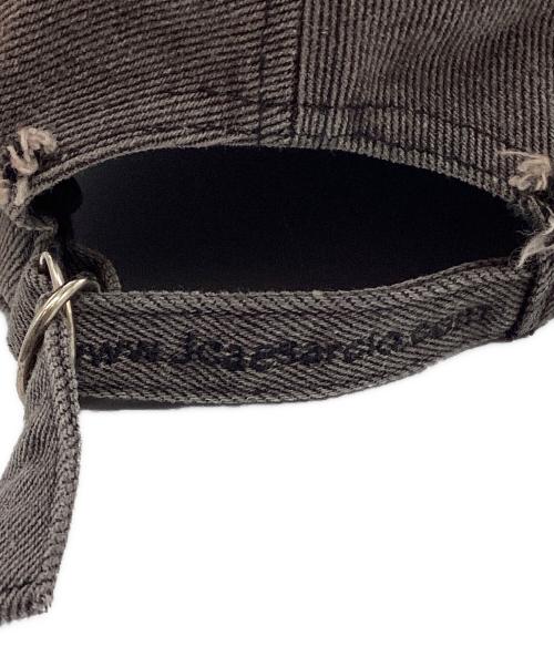 jcaesar studio（ジェイシーザー スタジオ）jcaesar studio (ジェイシーザー スタジオ)  DIRTY PEAKED CAP / ダーティー ピークト キャップ グレーの古着・服飾アイテム