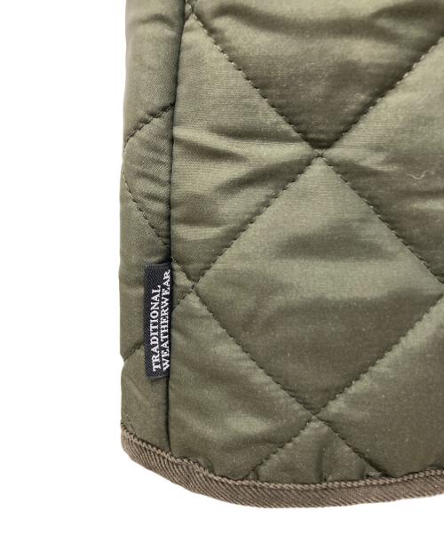 Traditional Weatherwear（トラディショナルウェザーウェア）Traditional Weatherwear (トラディショナルウェザーウェア) ARKLEY LONG(アークリー ロング) キルティングコート カーキ サイズ:36の古着・服飾アイテム
