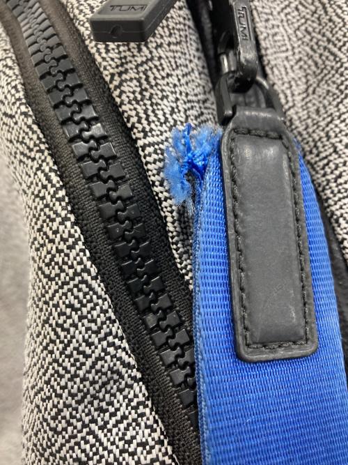 TUMI（トゥミ）TUMI (トゥミ) TAHOE クレストヴュー バックパック グレーの古着・服飾アイテム