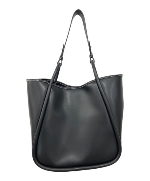 CHARLES & KEITH（チャールズアンドキース）CHARLES & KEITH (チャールズアンドキース) Lyla ライラ チューブラスラウチートートバッグ ブラックの古着・服飾アイテム