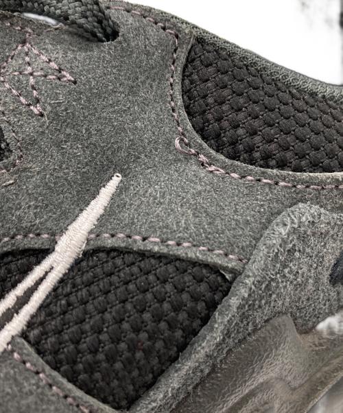 NIKE（ナイキ）NIKE (ナイキ) ローカットスニーカー グレー サイズ:24.5の古着・服飾アイテム